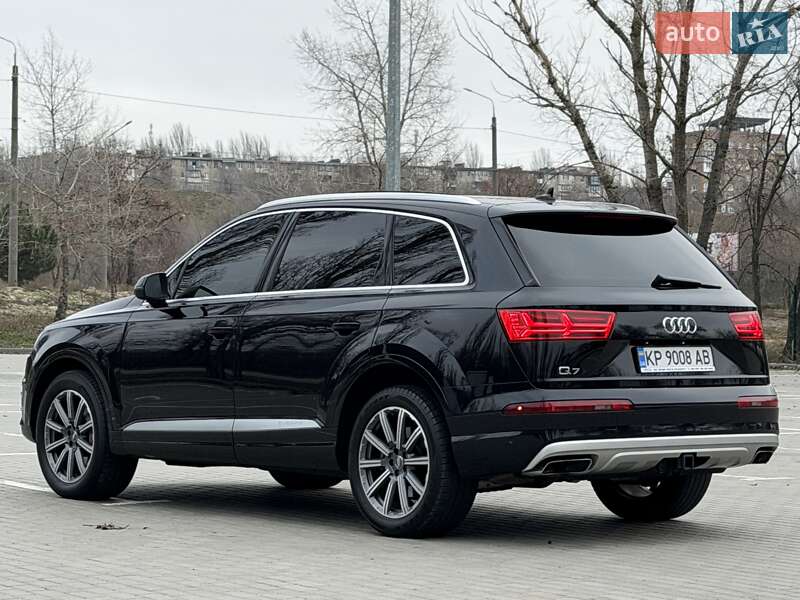 Внедорожник / Кроссовер Audi Q7 2018 в Запорожье