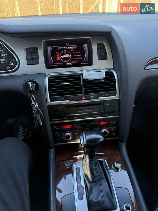 Внедорожник / Кроссовер Audi Q7 2011 в Житомире