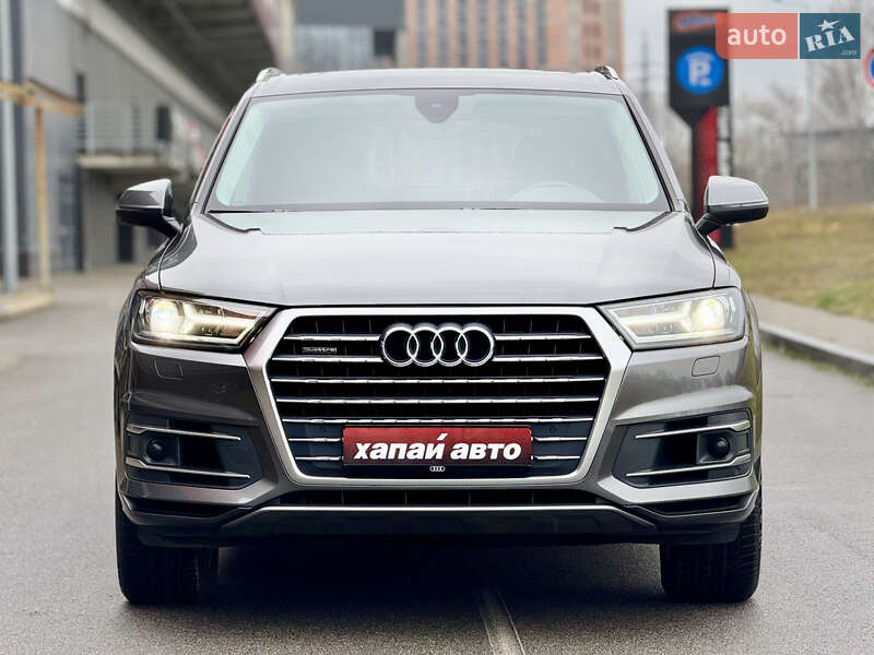 Внедорожник / Кроссовер Audi Q7 2018 в Киеве фото 2 Внедорожник / Кроссовер Audi Q7 2018 в Киеве