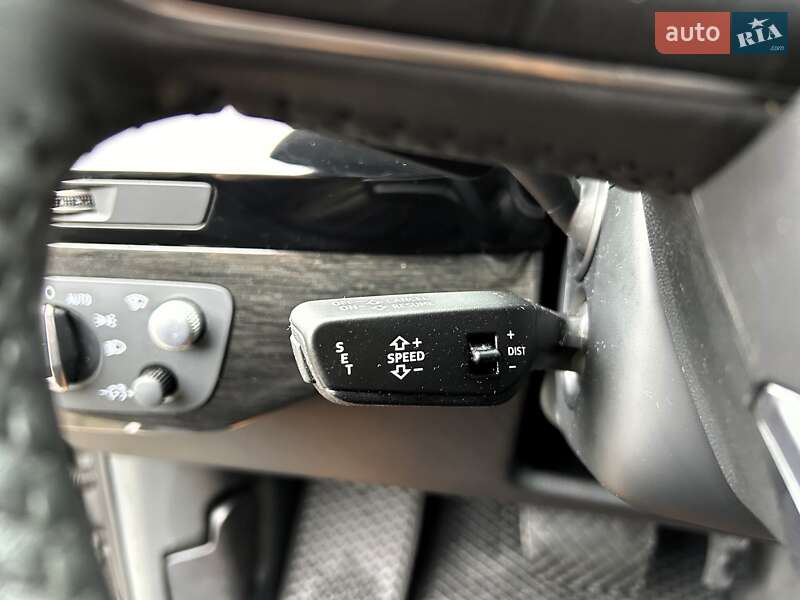 Внедорожник / Кроссовер Audi Q7 2017 в Киеве