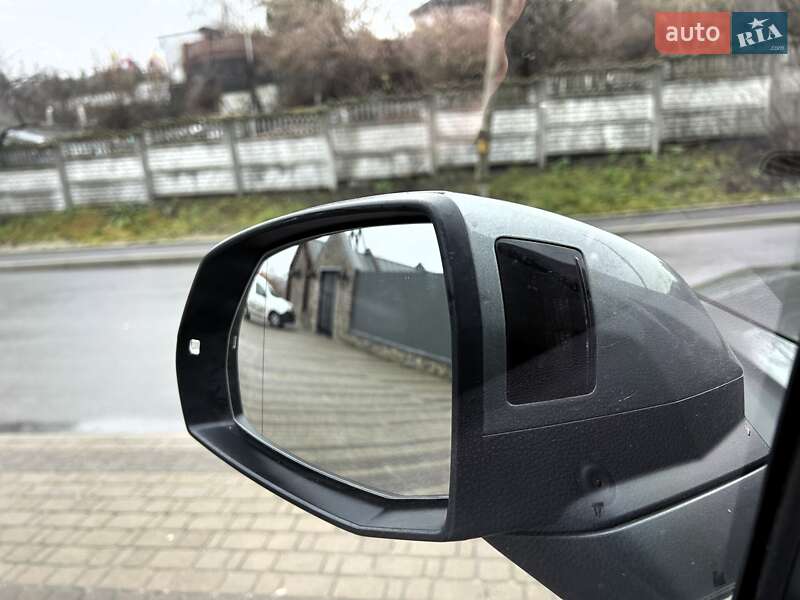 Внедорожник / Кроссовер Audi Q7 2017 в Киеве