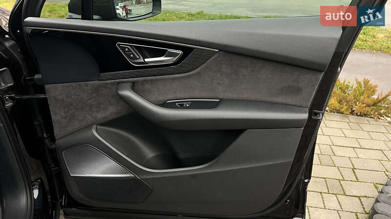 Внедорожник / Кроссовер Audi Q7 2018 в Львове фото 40 Внедорожник / Кроссовер Audi Q7 2018 в Львове