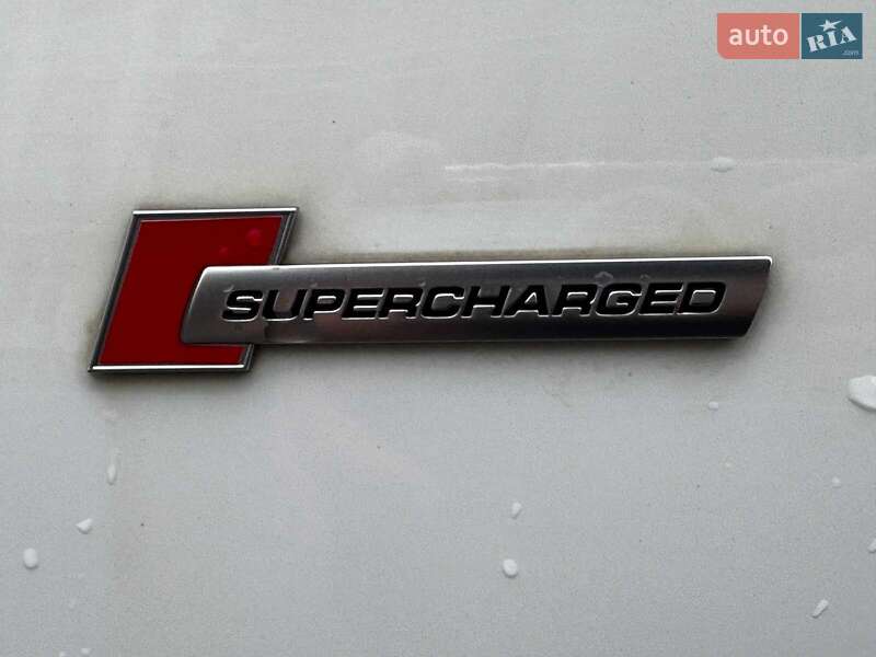 Позашляховик / Кросовер Audi Q7 2015 в Києві