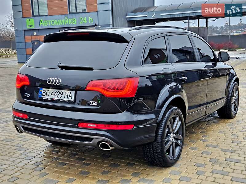 Внедорожник / Кроссовер Audi Q7 2015 в Тернополе