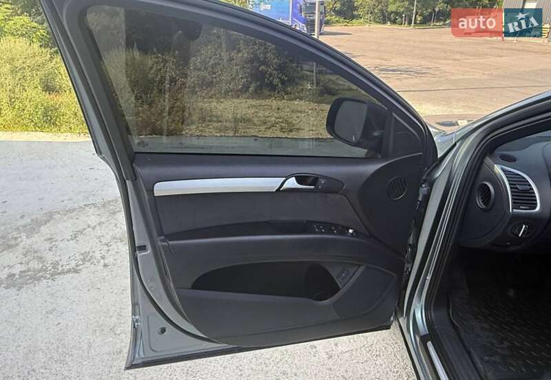 Внедорожник / Кроссовер Audi Q7 2010 в Мукачево фото 8 Внедорожник / Кроссовер Audi Q7 2010 в Мукачево