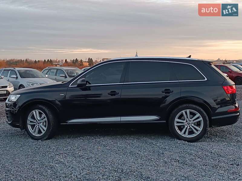 Внедорожник / Кроссовер Audi Q7 2015 в Львове