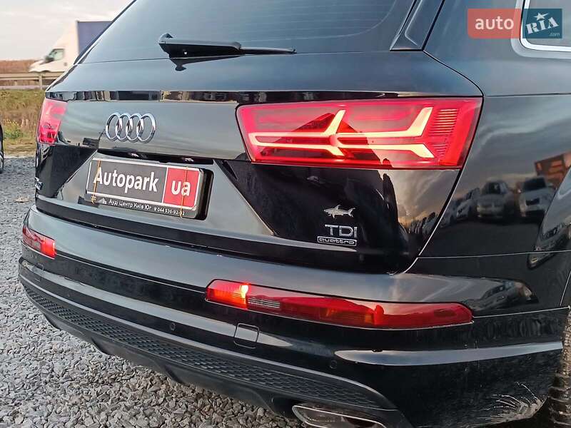 Внедорожник / Кроссовер Audi Q7 2015 в Львове