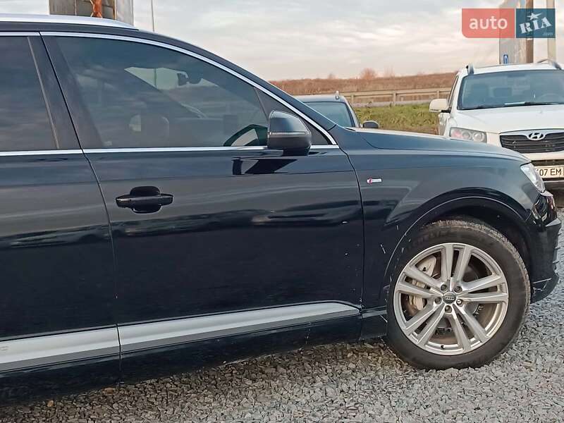 Внедорожник / Кроссовер Audi Q7 2015 в Львове