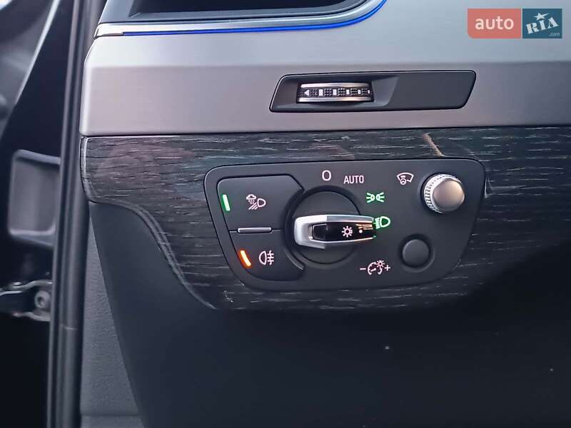 Внедорожник / Кроссовер Audi Q7 2015 в Львове