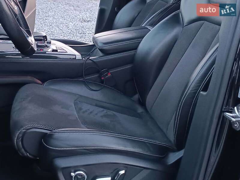 Внедорожник / Кроссовер Audi Q7 2015 в Львове