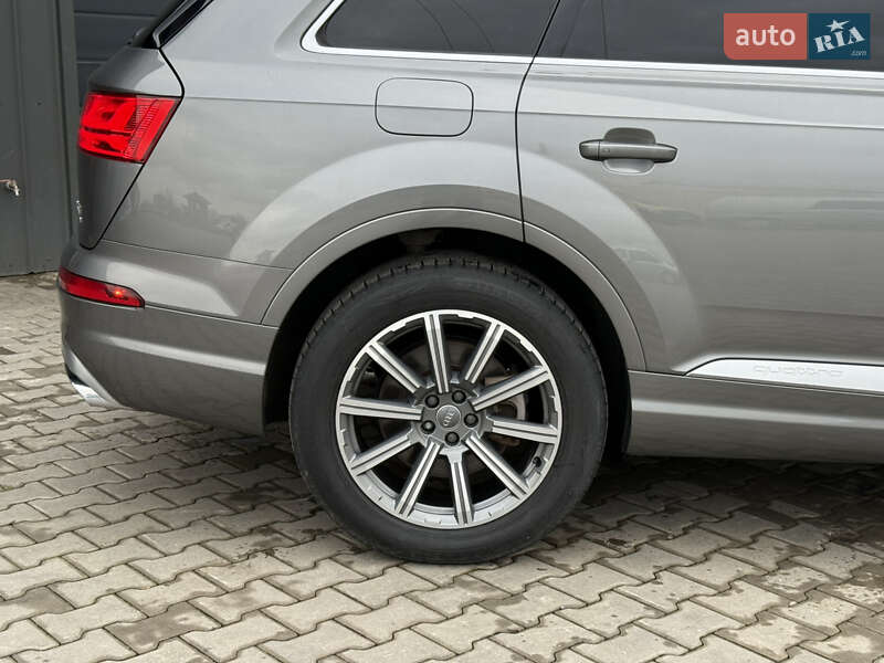 Внедорожник / Кроссовер Audi Q7 2016 в Ковеле