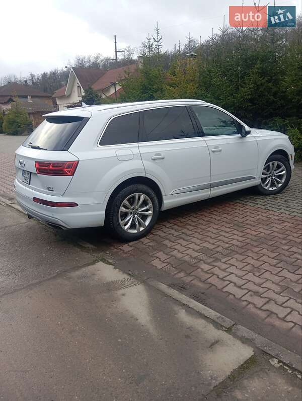 Внедорожник / Кроссовер Audi Q7 2017 в Шепетовке фото 4 Внедорожник / Кроссовер Audi Q7 2017 в Шепетовке