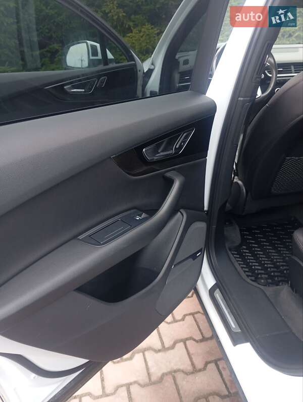 Внедорожник / Кроссовер Audi Q7 2017 в Шепетовке фото 21 Внедорожник / Кроссовер Audi Q7 2017 в Шепетовке