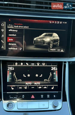 Внедорожник / Кроссовер Audi Q7 2021 в Киеве