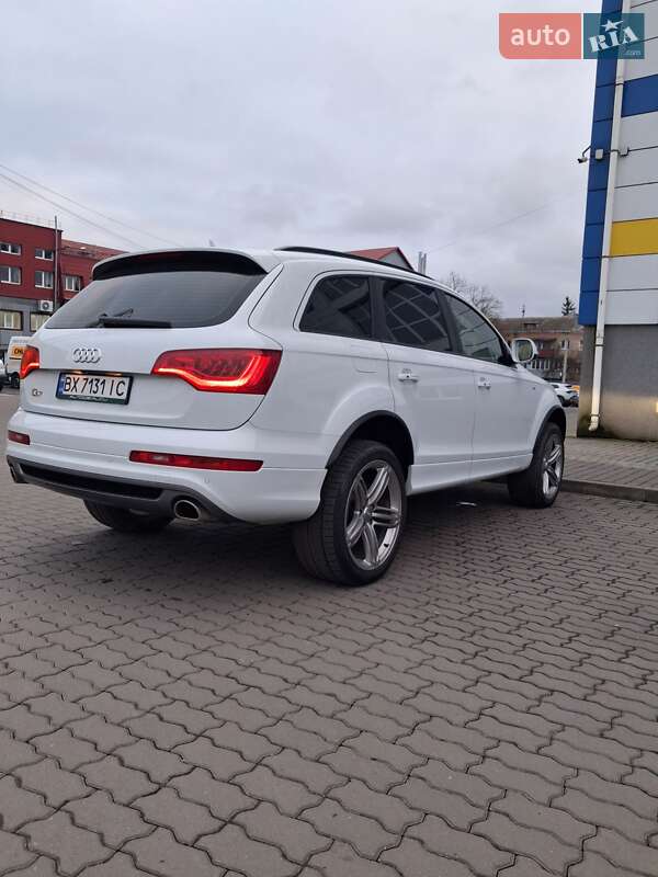 Внедорожник / Кроссовер Audi Q7 2014 в Хмельницком