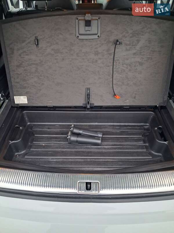 Внедорожник / Кроссовер Audi Q7 2014 в Хмельницком