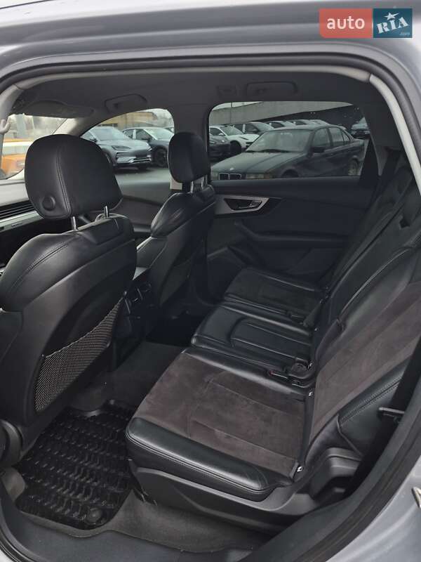 Внедорожник / Кроссовер Audi Q7 2015 в Львове фото 38 Внедорожник / Кроссовер Audi Q7 2015 в Львове