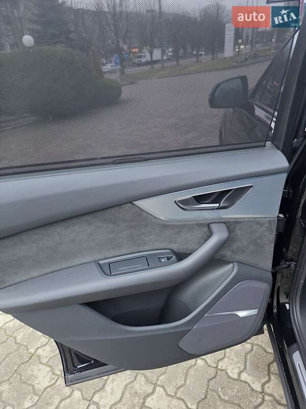 Внедорожник / Кроссовер Audi Q7 2020 в Луцке