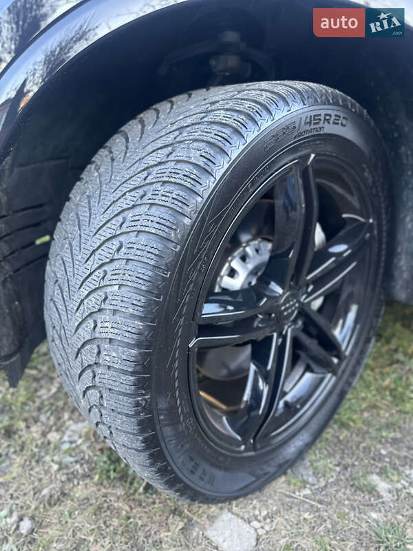 Внедорожник / Кроссовер Audi Q7 2016 в Киеве