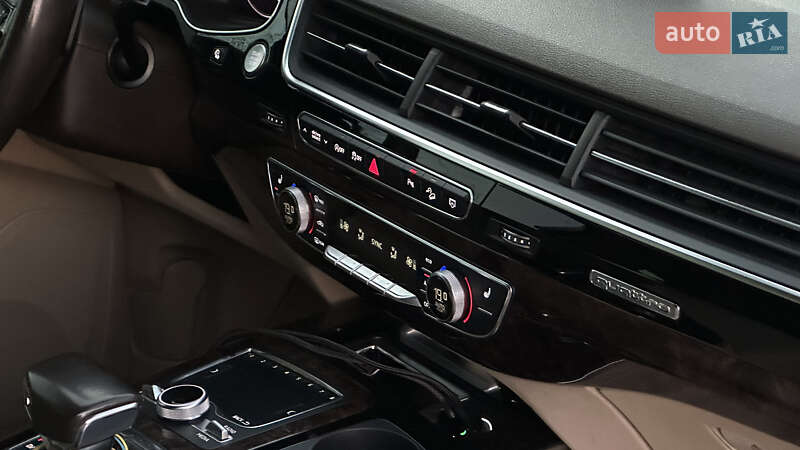 Внедорожник / Кроссовер Audi Q7 2017 в Самборе фото 64 Внедорожник / Кроссовер Audi Q7 2017 в Самборе