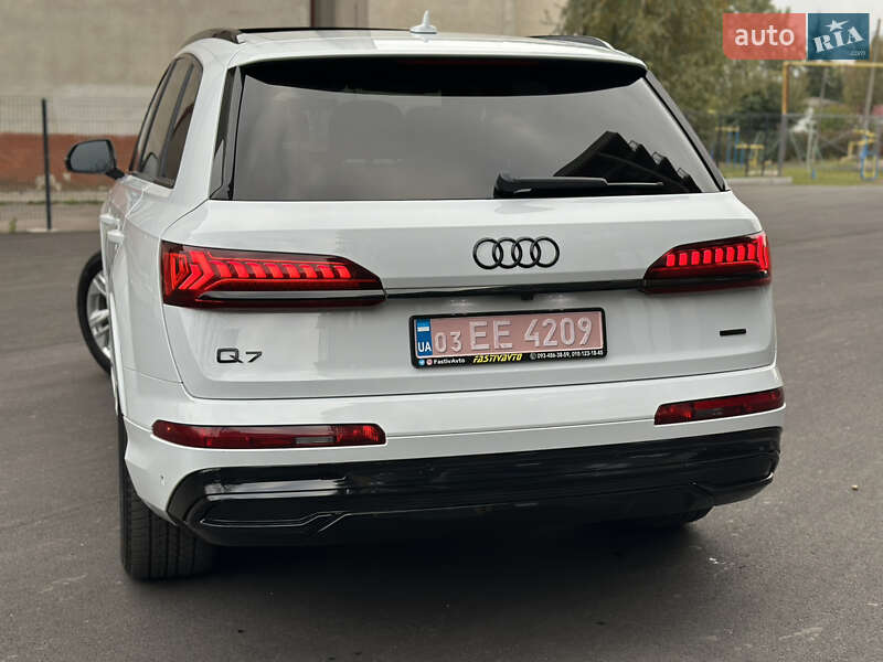 Внедорожник / Кроссовер Audi Q7 2021 в Фастове