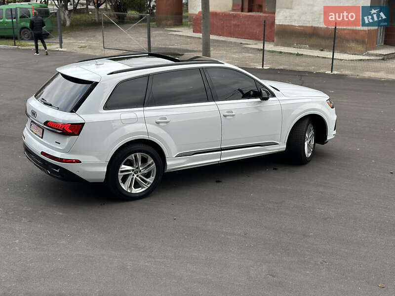 Внедорожник / Кроссовер Audi Q7 2021 в Фастове