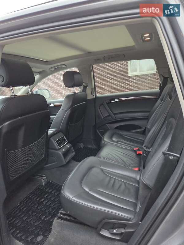 Внедорожник / Кроссовер Audi Q7 2013 в Борщеве фото 13 Внедорожник / Кроссовер Audi Q7 2013 в Борщеве