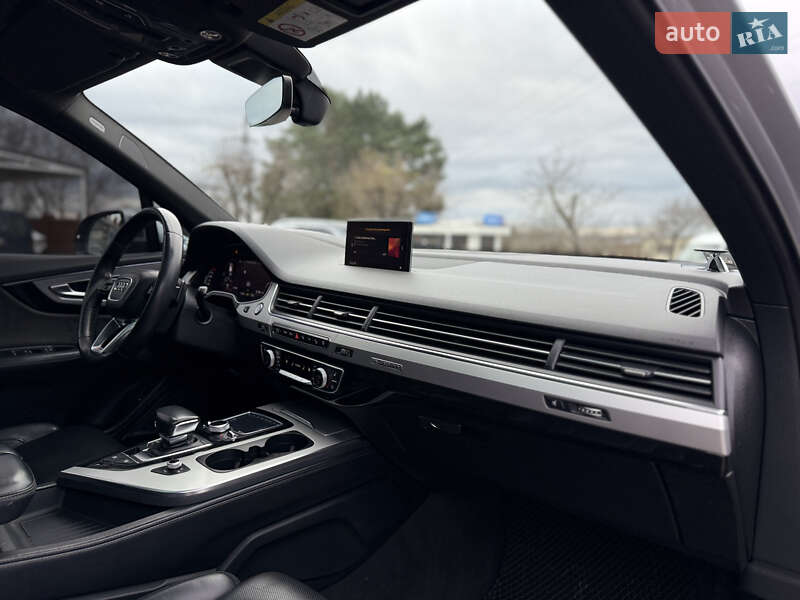 Внедорожник / Кроссовер Audi Q7 2016 в Черновцах фото 17 Внедорожник / Кроссовер Audi Q7 2016 в Черновцах