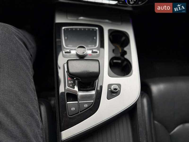 Внедорожник / Кроссовер Audi Q7 2016 в Черновцах фото 76 Внедорожник / Кроссовер Audi Q7 2016 в Черновцах