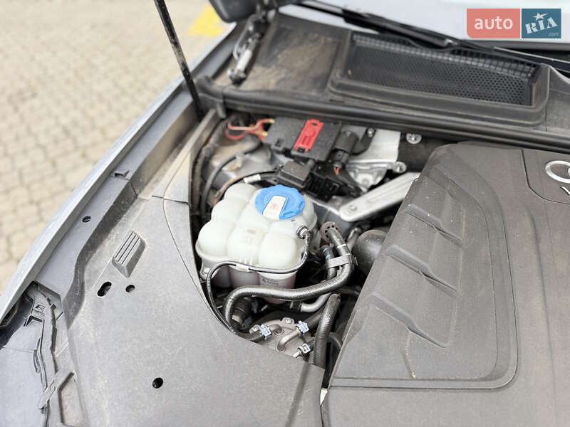 Внедорожник / Кроссовер Audi Q7 2016 в Черновцах фото 98 Внедорожник / Кроссовер Audi Q7 2016 в Черновцах