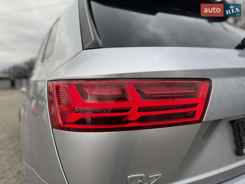 Внедорожник / Кроссовер Audi Q7 2016 в Черновцах фото 140 Внедорожник / Кроссовер Audi Q7 2016 в Черновцах