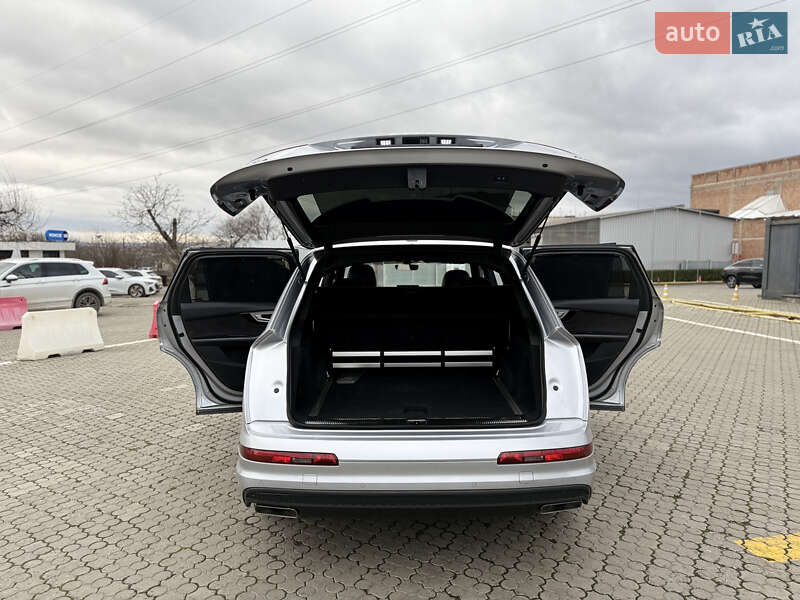 Внедорожник / Кроссовер Audi Q7 2016 в Черновцах фото 151 Внедорожник / Кроссовер Audi Q7 2016 в Черновцах