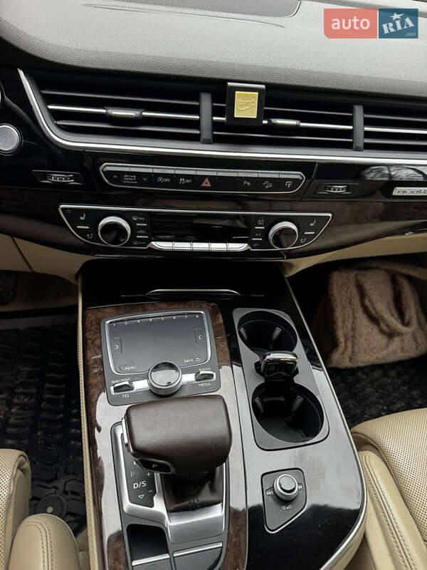 Внедорожник / Кроссовер Audi Q7 2017 в Львове фото 16 Внедорожник / Кроссовер Audi Q7 2017 в Львове