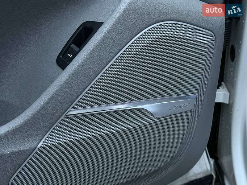 Внедорожник / Кроссовер Audi Q7 2018 в Стрые