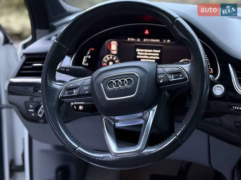 Внедорожник / Кроссовер Audi Q7 2018 в Стрые