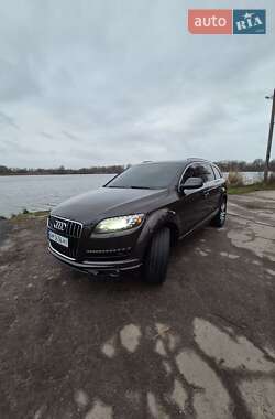 Позашляховик / Кросовер Audi Q7 2011 в Бердичеві
