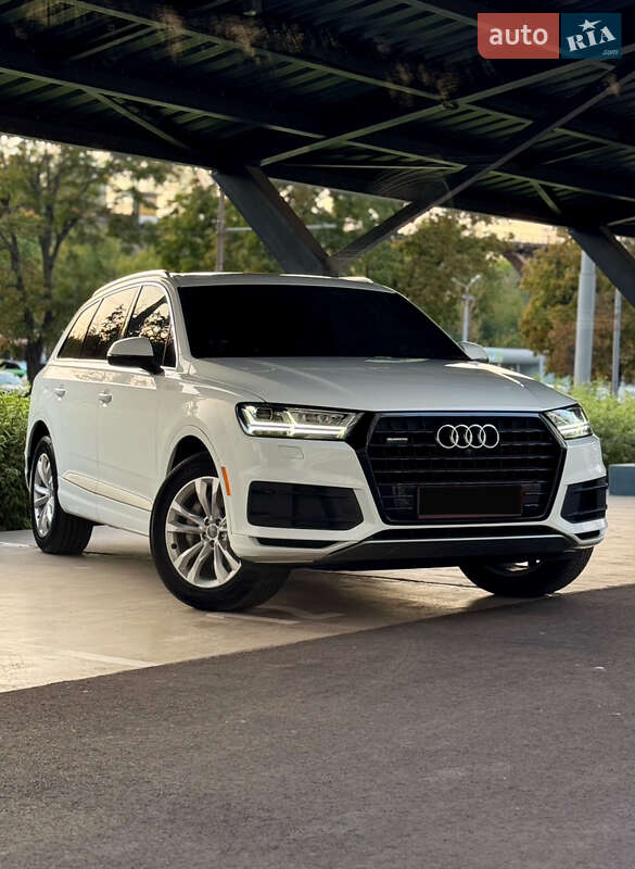 Audi Q7 2017