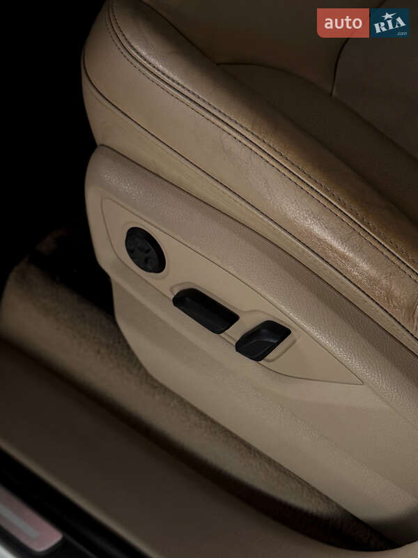 Внедорожник / Кроссовер Audi Q7 2017 в Днепре фото 13 Внедорожник / Кроссовер Audi Q7 2017 в Днепре