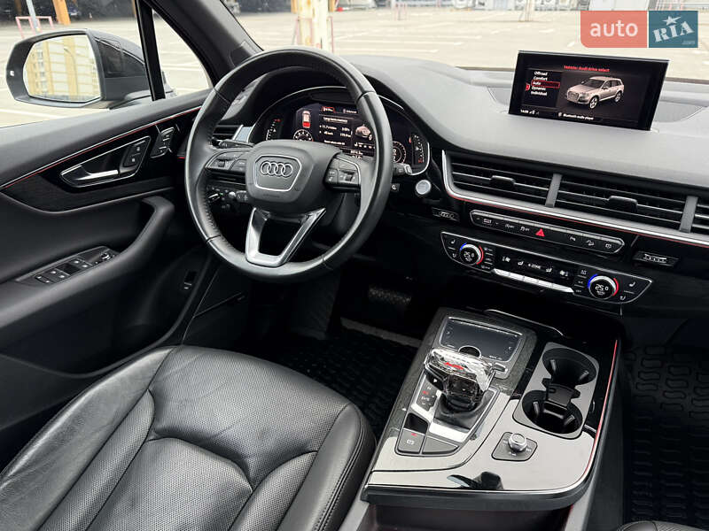 Внедорожник / Кроссовер Audi Q7 2017 в Киеве фото 32 Внедорожник / Кроссовер Audi Q7 2017 в Киеве