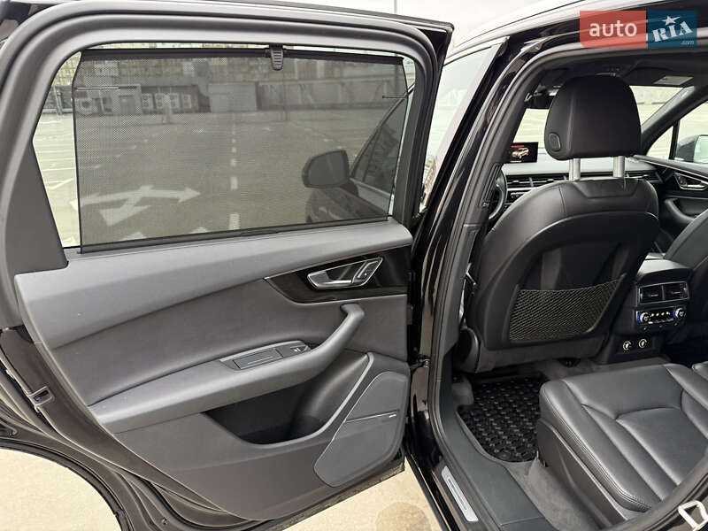 Внедорожник / Кроссовер Audi Q7 2017 в Киеве фото 52 Внедорожник / Кроссовер Audi Q7 2017 в Киеве