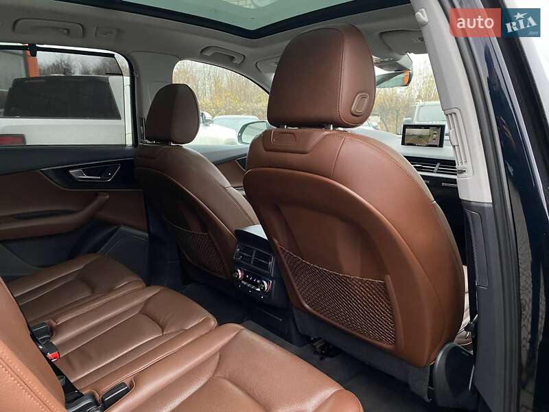 Позашляховик / Кросовер Audi Q7 2016 в Львові фото 26 Позашляховик / Кросовер Audi Q7 2016 в Львові