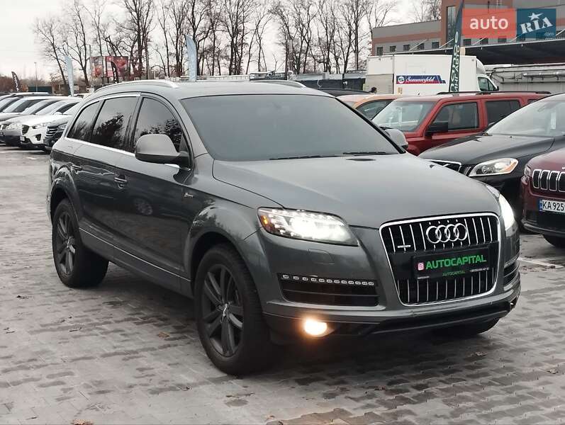 Внедорожник / Кроссовер Audi Q7 2012 в Киеве