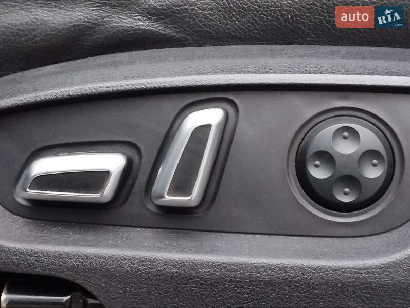 Внедорожник / Кроссовер Audi Q7 2012 в Киеве