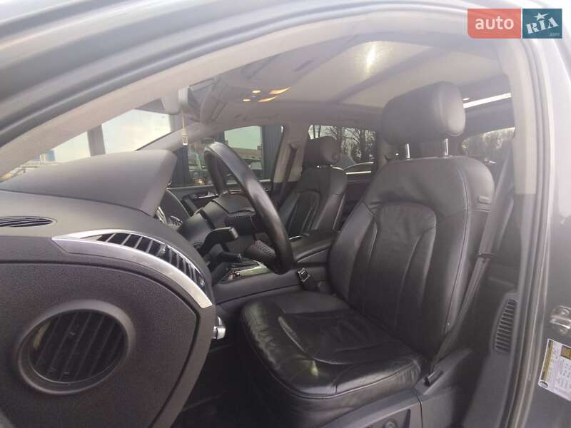 Внедорожник / Кроссовер Audi Q7 2012 в Киеве