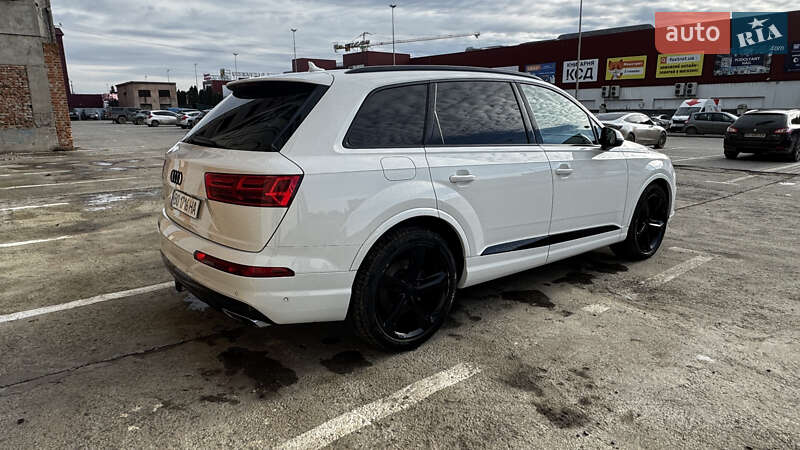 Внедорожник / Кроссовер Audi Q7 2018 в Киеве фото 9 Внедорожник / Кроссовер Audi Q7 2018 в Киеве