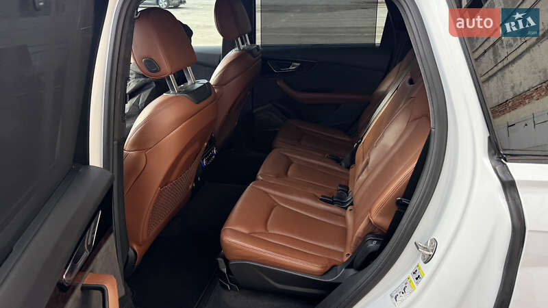 Внедорожник / Кроссовер Audi Q7 2018 в Киеве фото 40 Внедорожник / Кроссовер Audi Q7 2018 в Киеве