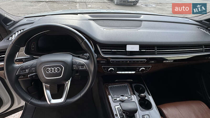 Внедорожник / Кроссовер Audi Q7 2018 в Киеве фото 44 Внедорожник / Кроссовер Audi Q7 2018 в Киеве