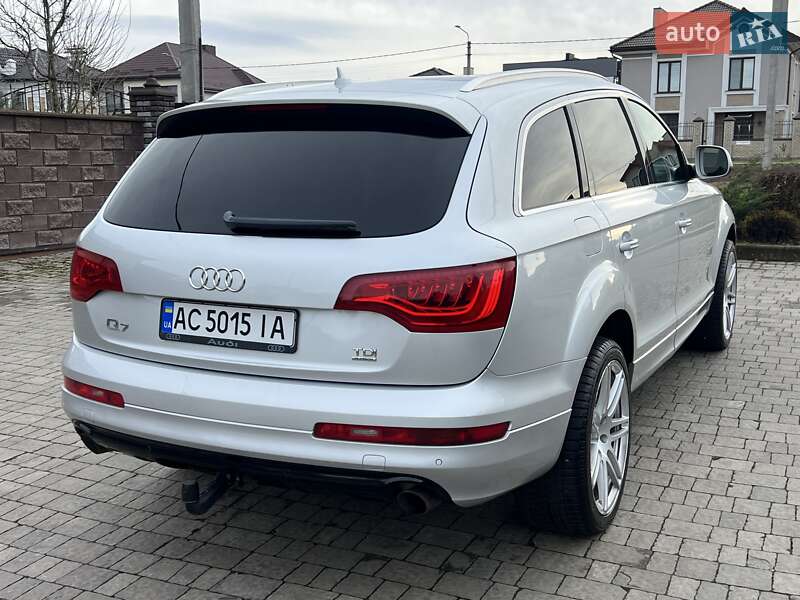 Внедорожник / Кроссовер Audi Q7 2011 в Ровно