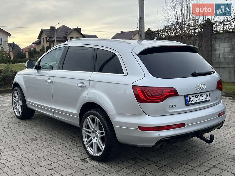Внедорожник / Кроссовер Audi Q7 2011 в Ровно