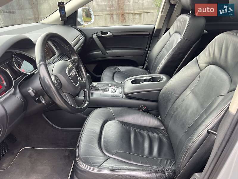 Внедорожник / Кроссовер Audi Q7 2011 в Ровно